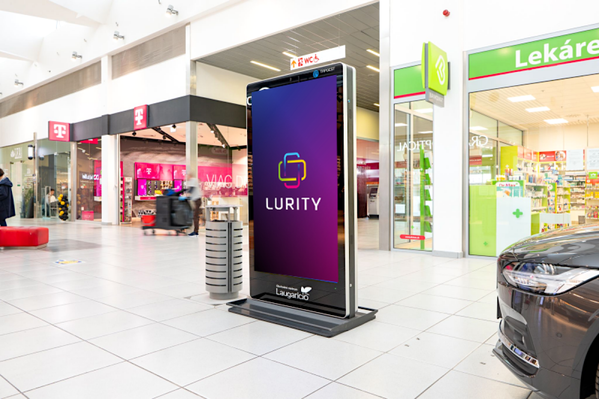 OC Laugaricio Trenčín 4B — DOOH screen at OC Laugaricio, Trenčín