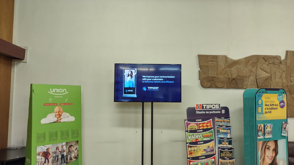 Pošta 1 Dunajská Streda B — DOOH obrazovka v Posta 1 Dunajska Streda, Dunajská Streda