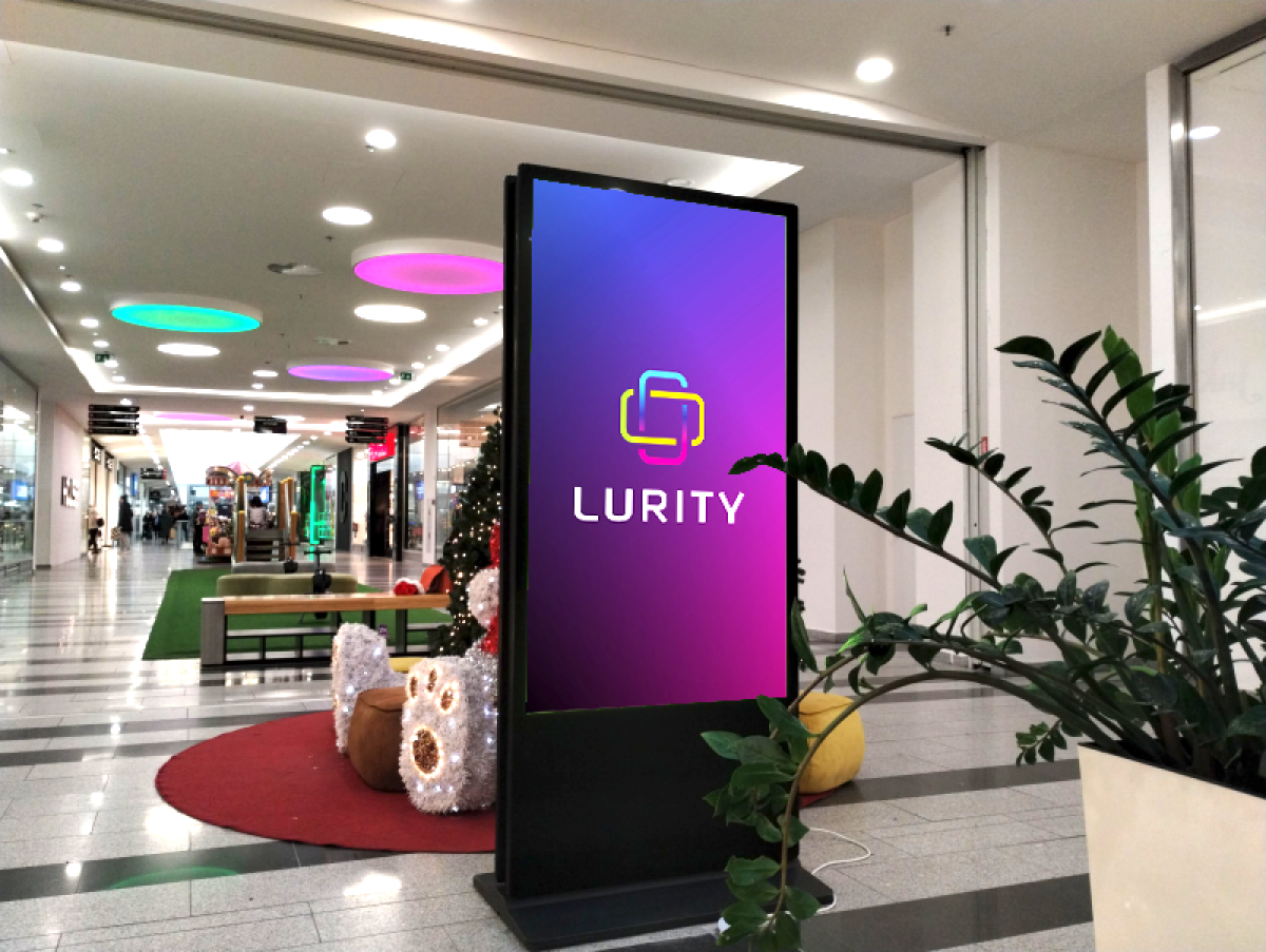 OC Korzo Prievidza 3A H&M — DOOH screen at OC Korzo Prievidza, Prievidza