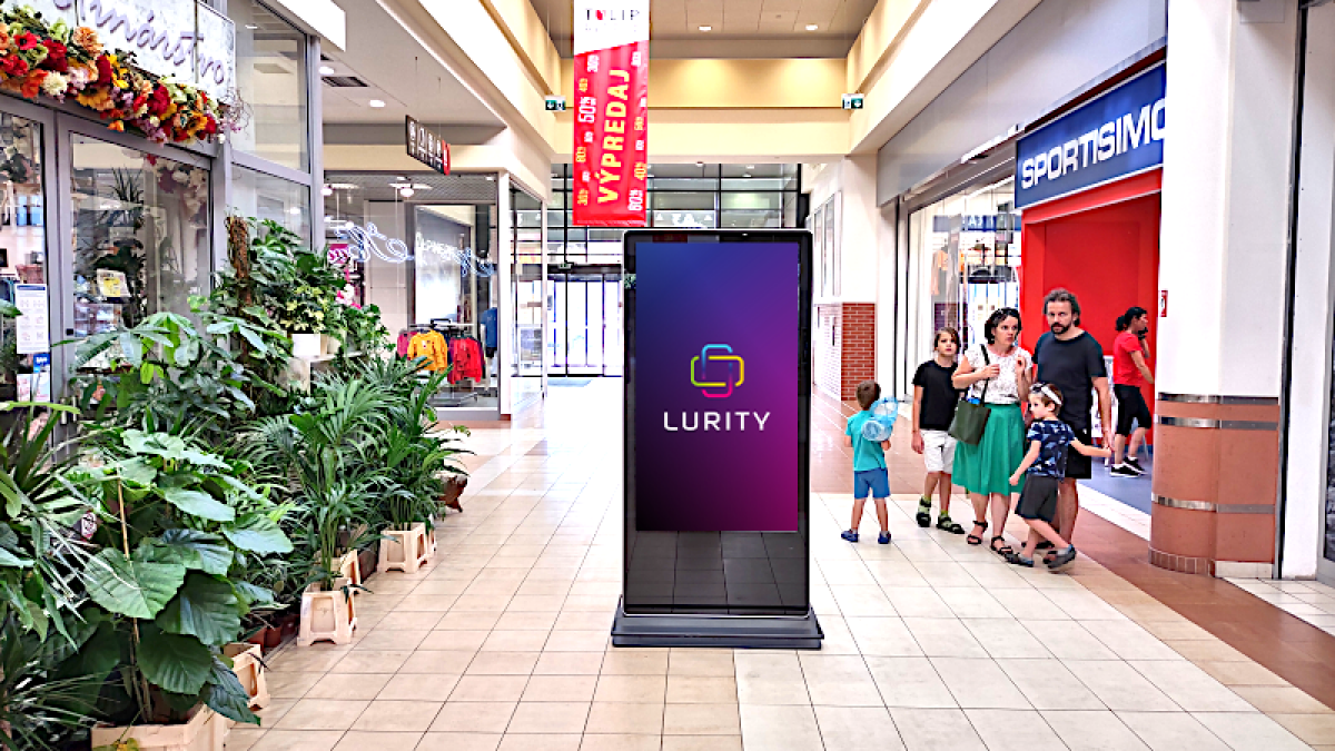 OC Tulip Martin 1B — DOOH screen at OC Tulip Martin, Martin