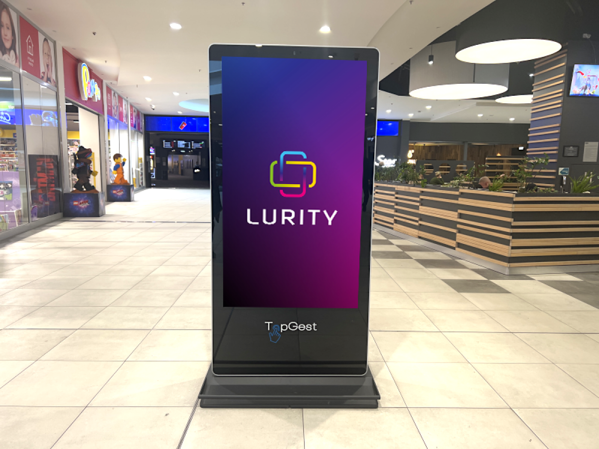 Ostrava Futurum Travelátor — DOOH screen at Obchodní Centrum Futurum Ostrava, Ostrava