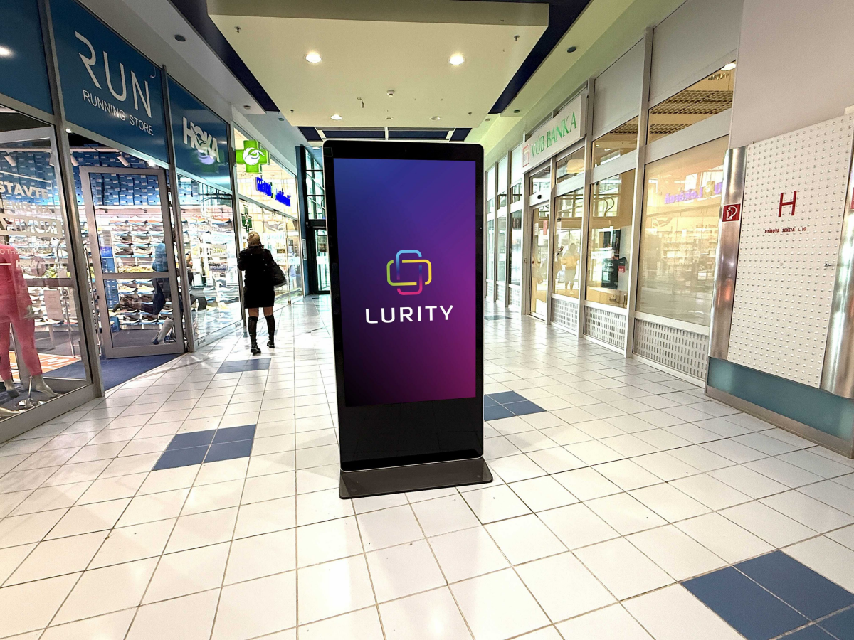 OC Dubeň Žilina 2 — DOOH screen at OC Dubeň, Žilina