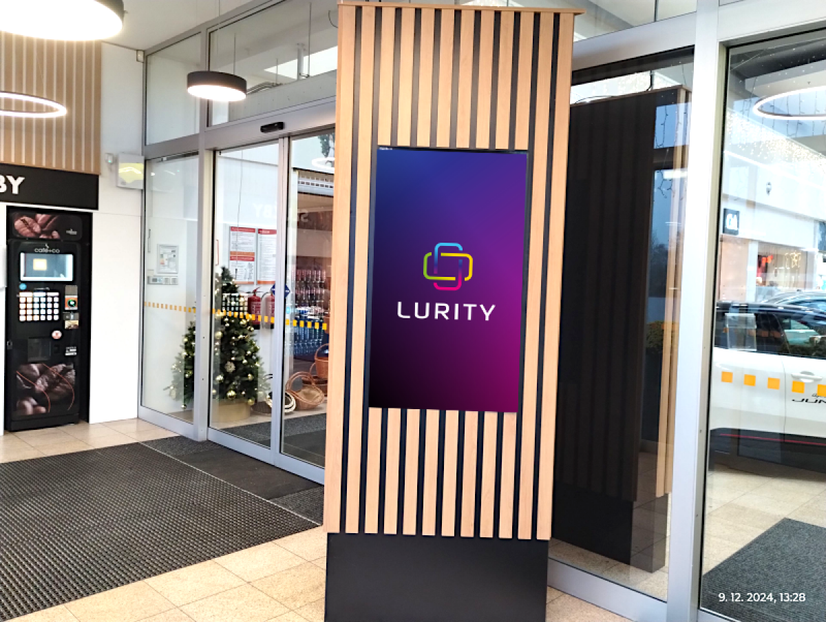 OC Géčko pravá — DOOH screen at Géčko České Budějovice, České Budějovice
