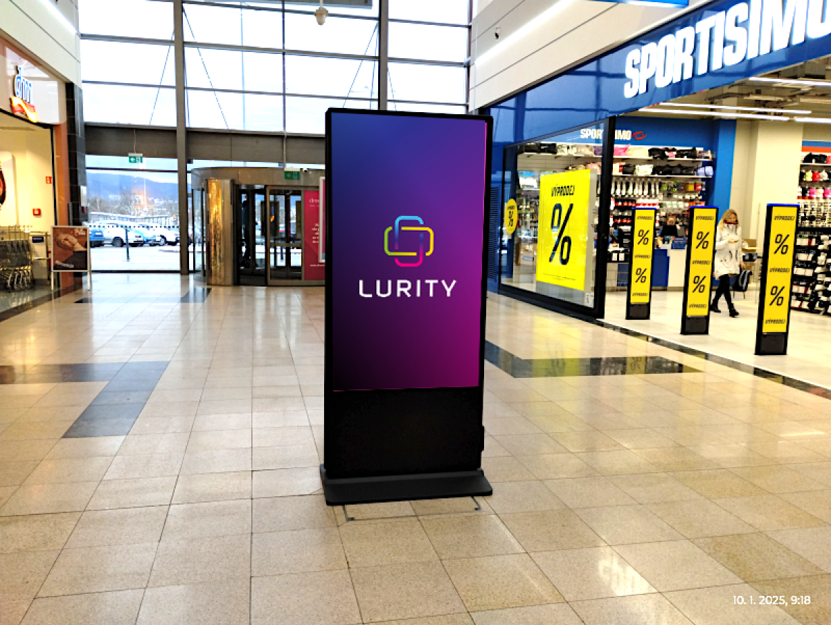 NC Gečko Liberec 4B Benu Lekáreň — DOOH screen at NC Géčko Liberec, Liberec
