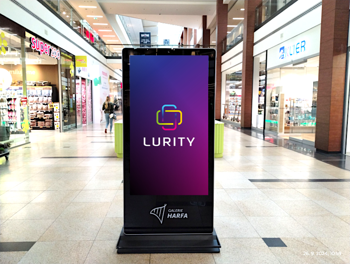 S5 — DOOH screen at Galerie Harfa vertikal B, Praha