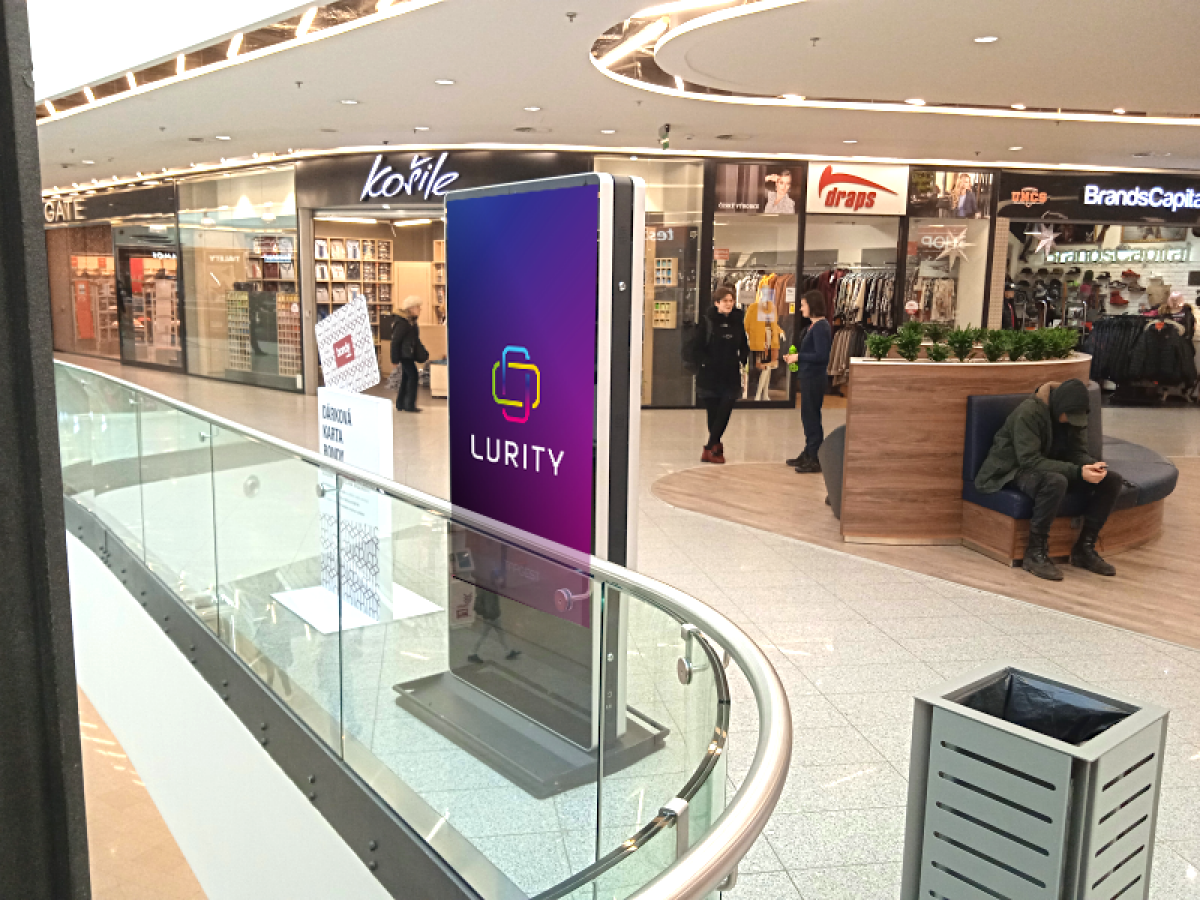 OC Bondy - Patro záď — DOOH screen at Bondy Centrum, Mladá Boleslav