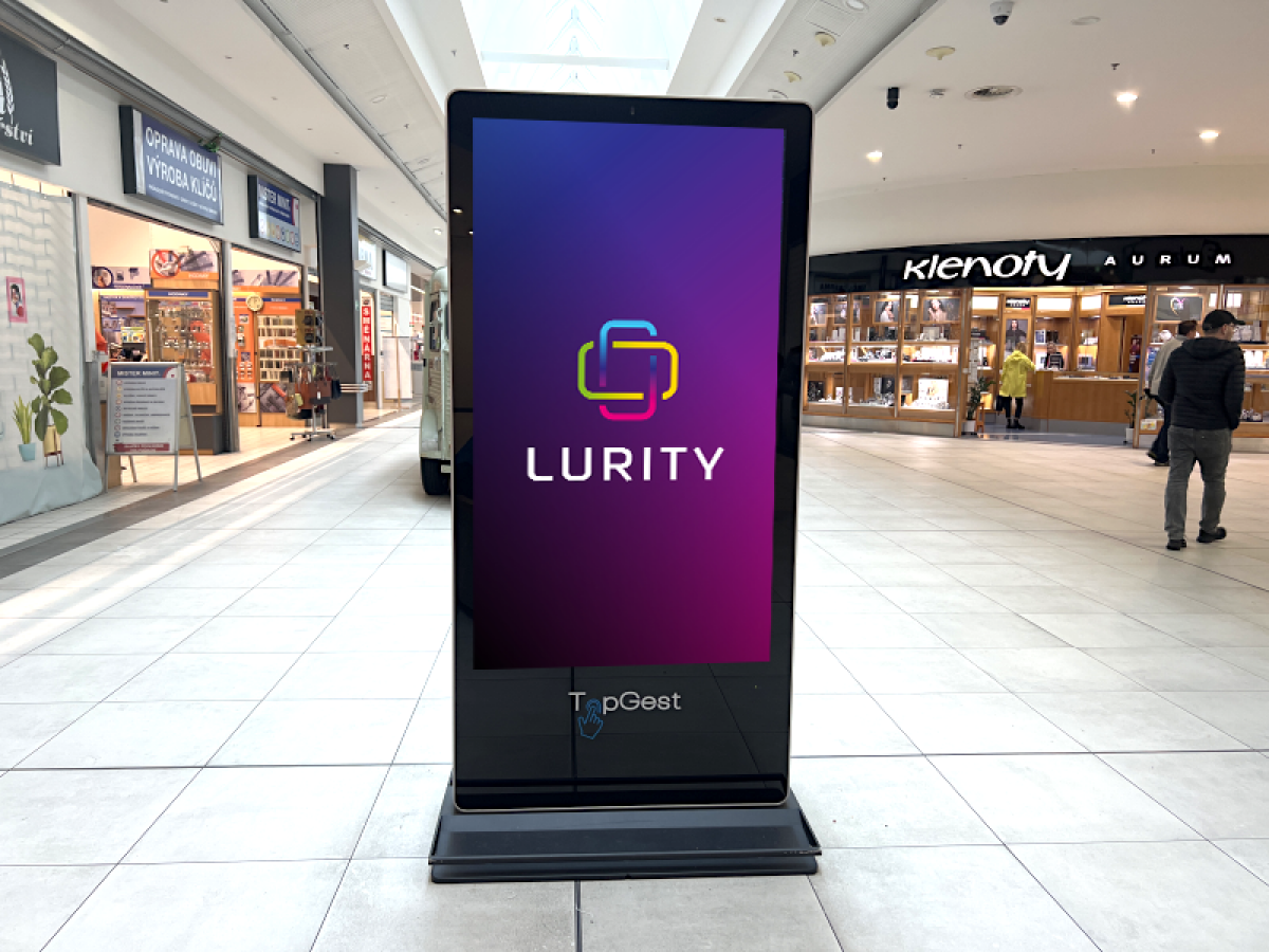 Futurum Ostrava Tesco vstup — DOOH screen at Obchodní Centrum Futurum Ostrava, Ostrava
