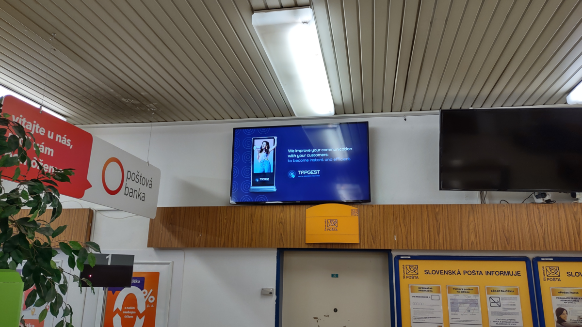 Pošta 55 Bratislava 1B — DOOH screen at Posta 55 Bratislava, Bratislava