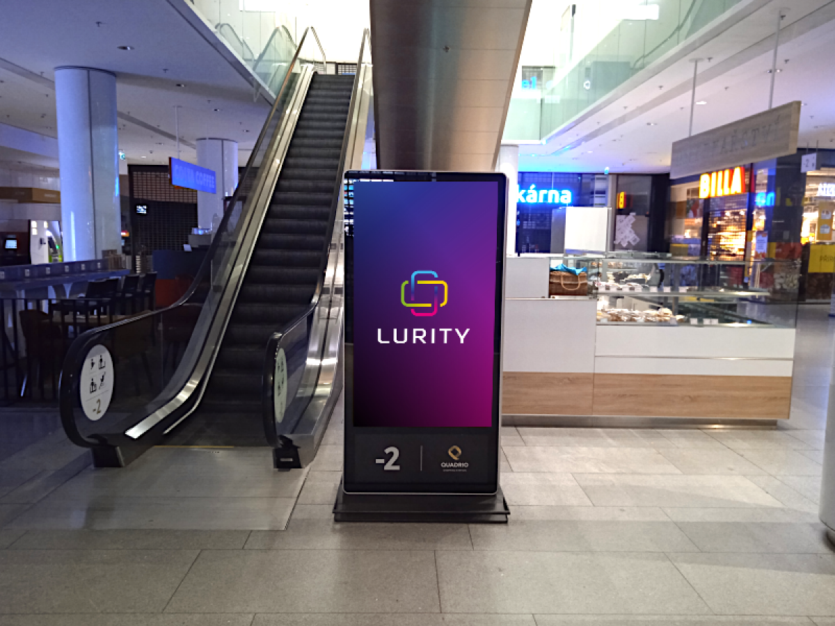 Quadrio -2 Metro — DOOH screen at Quadrio Shopping Station, Praha