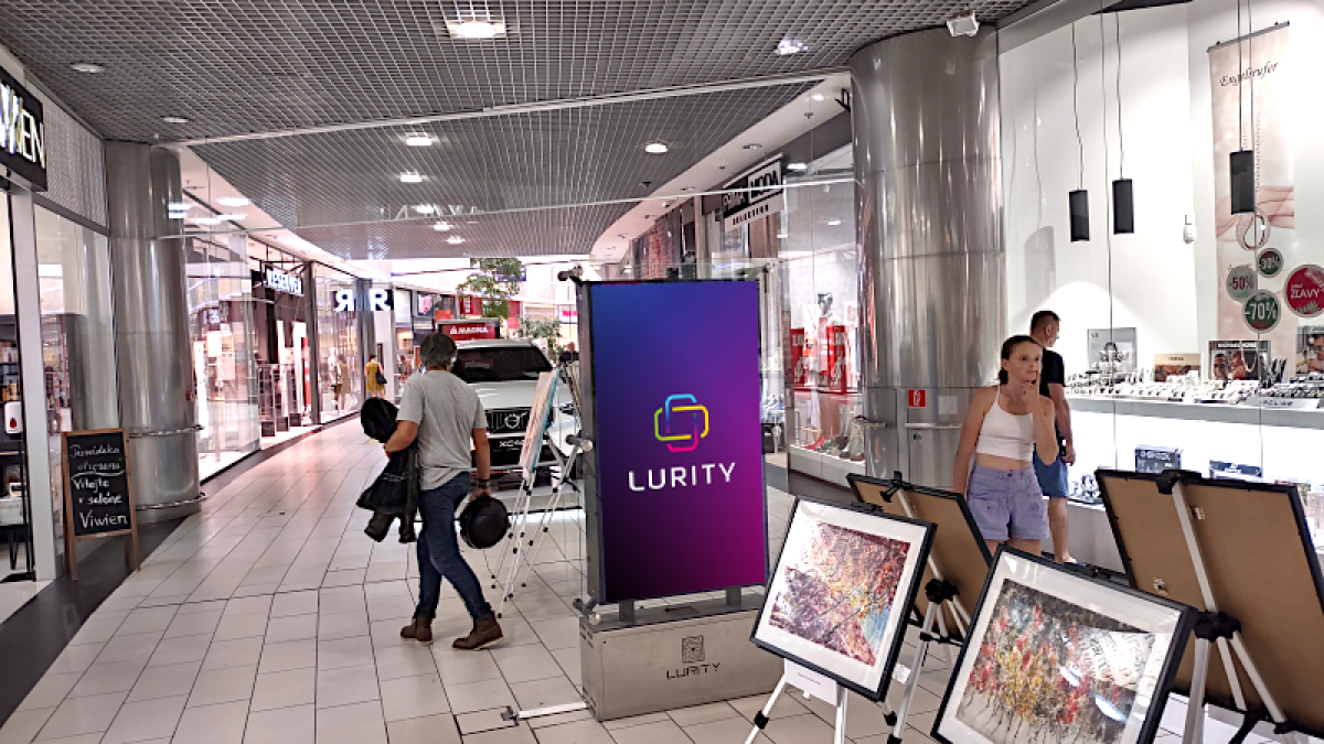 OC Optima Košice 5A — DOOH screen at OC Optima, Košice