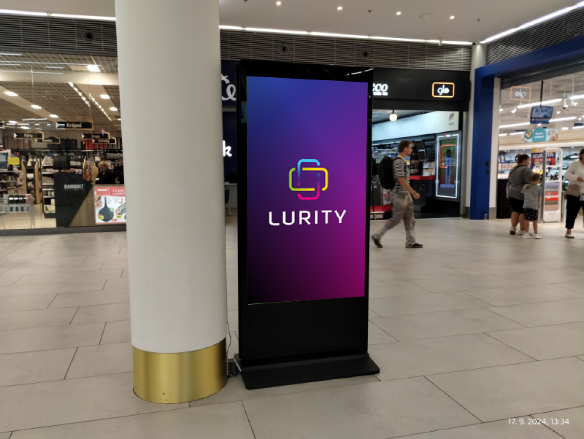 NS Galerie Teplice 1B_Směr eskalátory — DOOH screen at Galerie Teplice, Teplice
