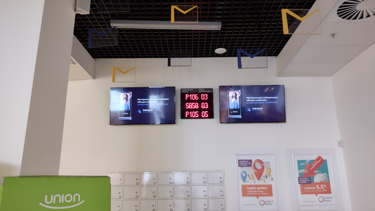 Pošta 41 Bratislava Bory Mall - B — DOOH obrazovka v Posta 41 Bratislava, Bratislava
