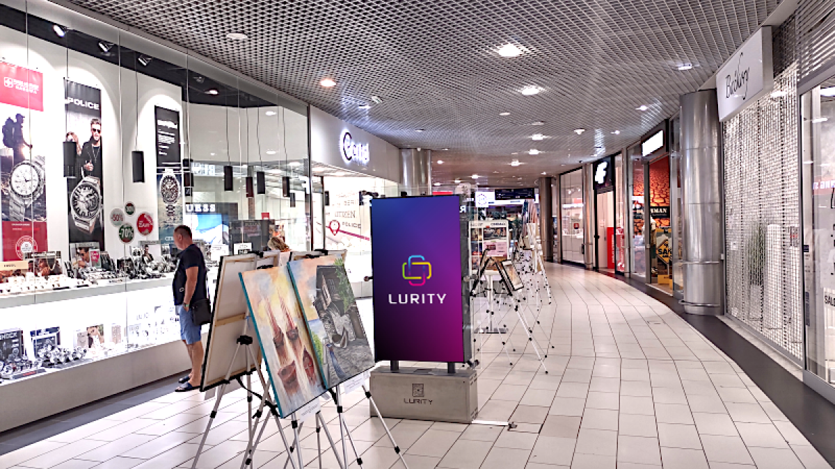 OC Optima Košice 5B — DOOH screen at OC Optima, Košice