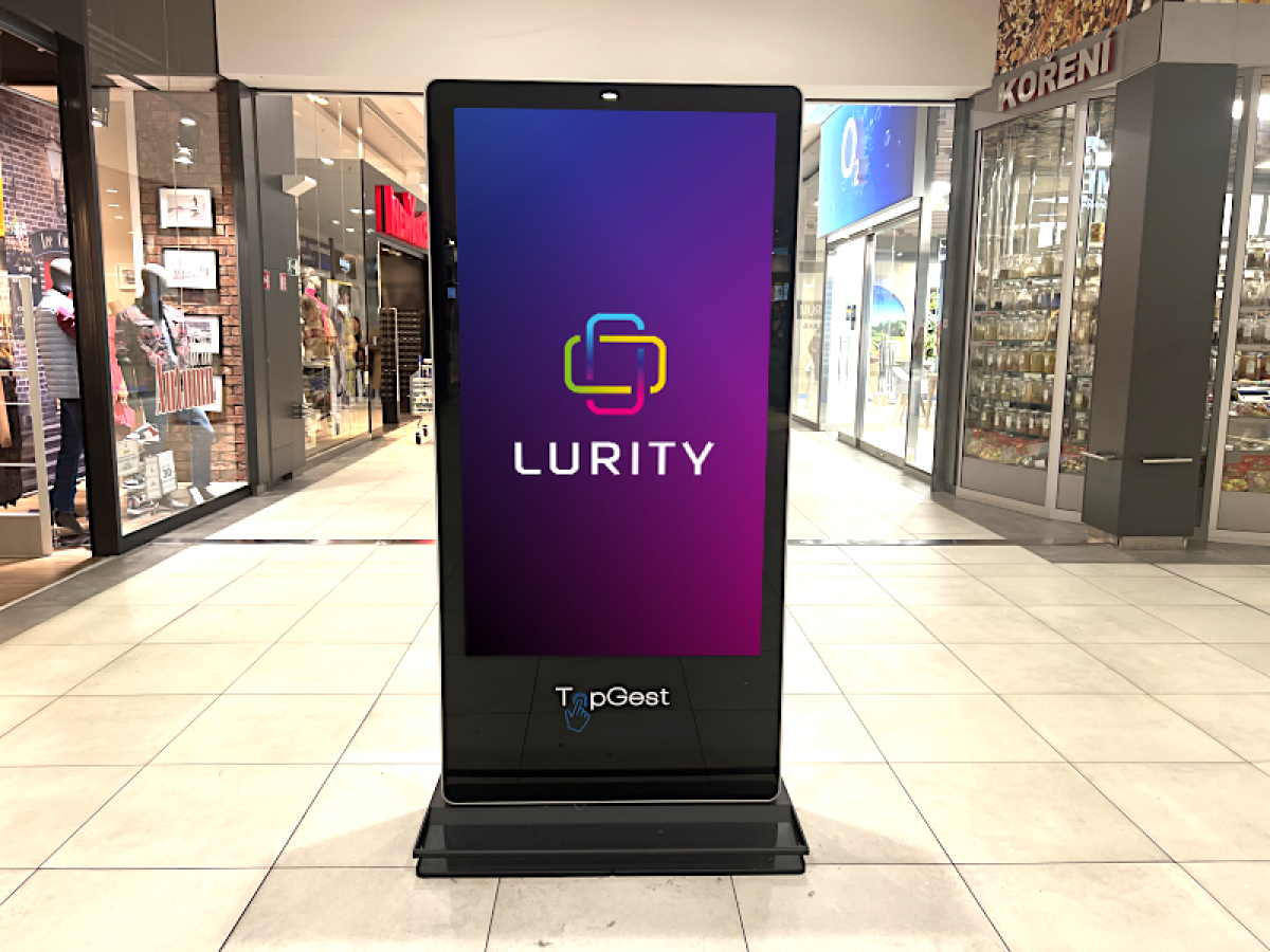 Ostrava Futurum Baťa — DOOH screen at Obchodní Centrum Futurum Ostrava, Ostrava