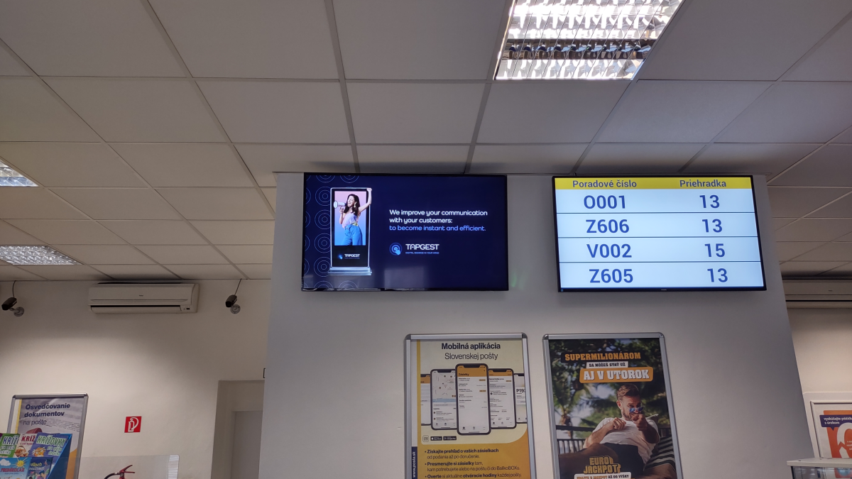 Pošta 1 Prešov B — DOOH screen at Posta 1 Presov, Prešov