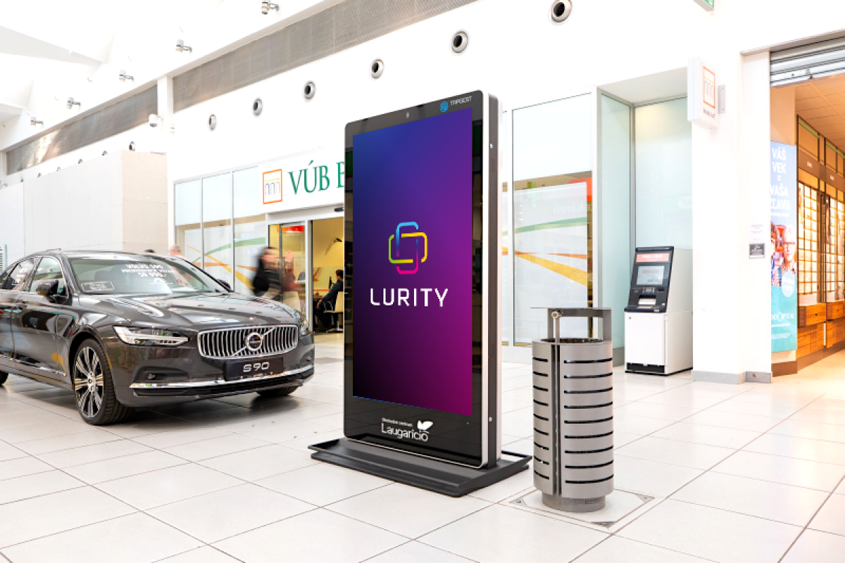 OC Laugaricio Trenčín 4A — DOOH screen at OC Laugaricio, Trenčín