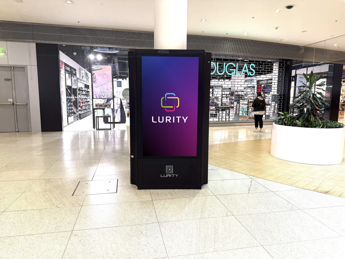 Bory Mall 4A — DOOH screen at Bory Mall, Bratislava