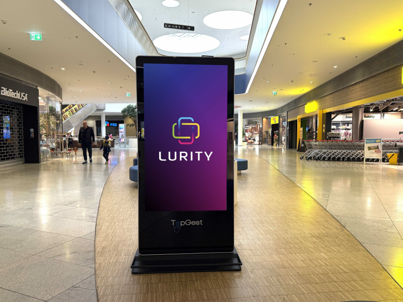 Self-standing screens