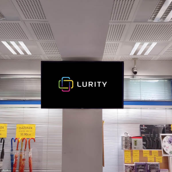 Digital advertising screens in transport hubs